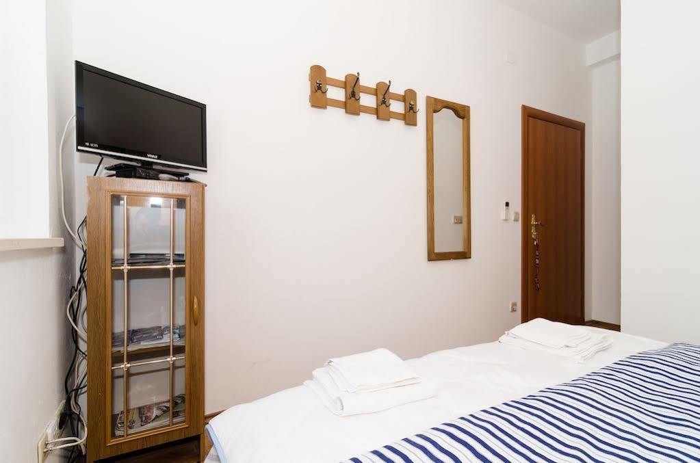 Guest House Kalauz ドゥブロブニク エクステリア 写真