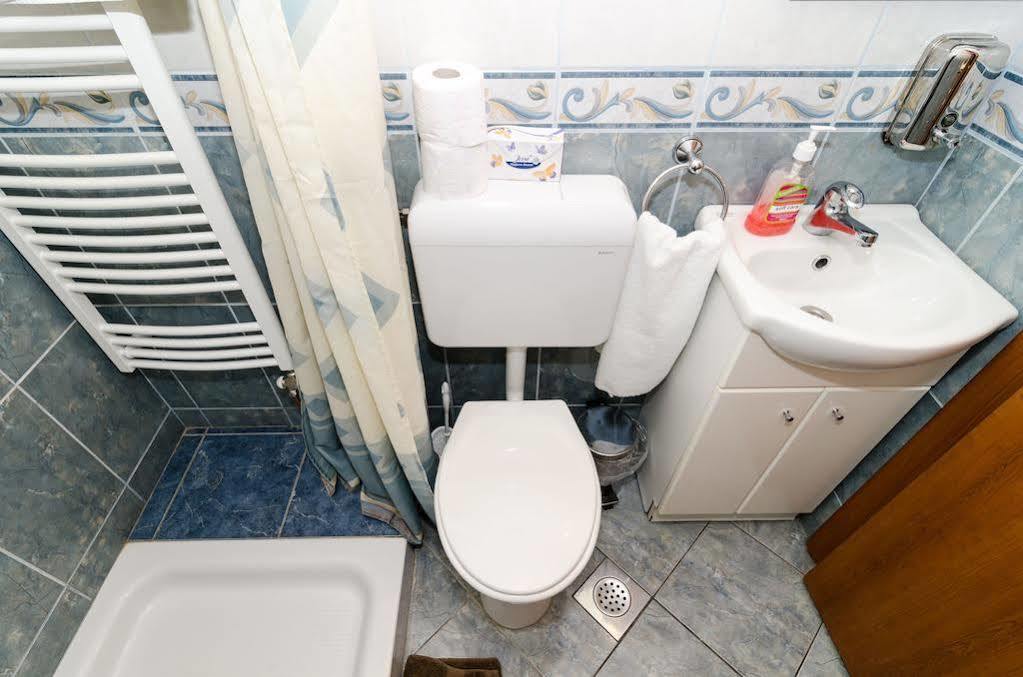 Guest House Kalauz ドゥブロブニク エクステリア 写真
